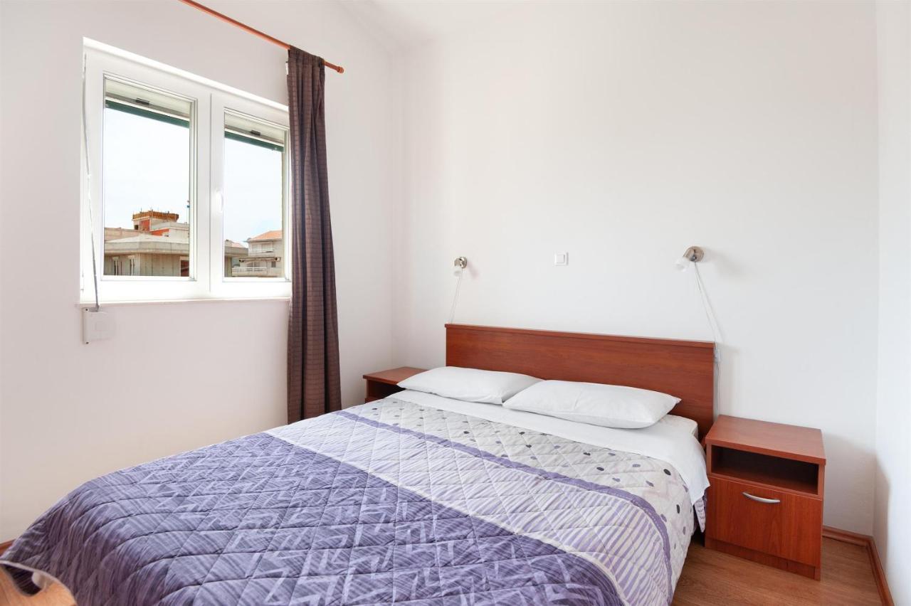 Apartments Lumaduma Trogir Exterior photo